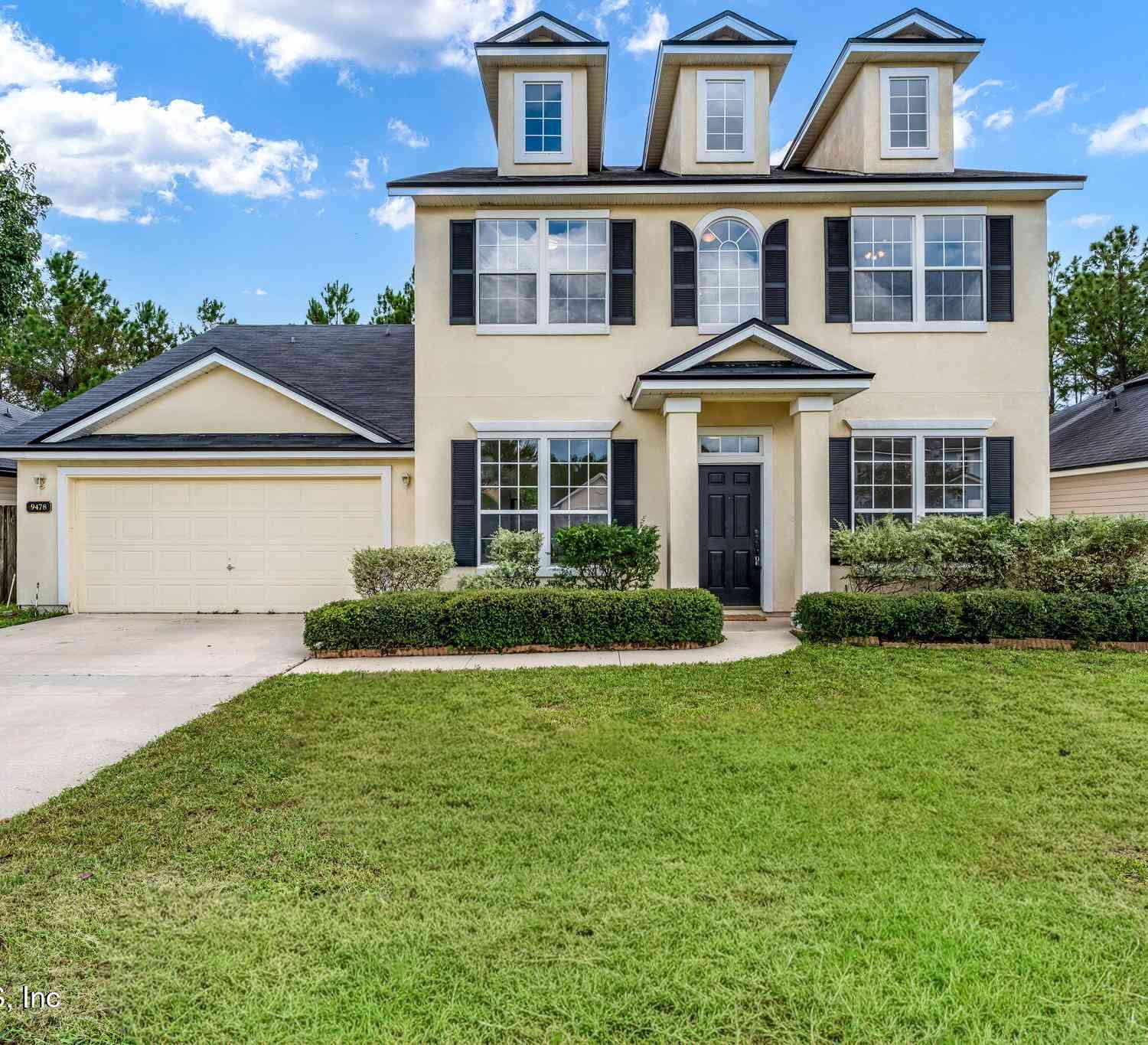 Homes For Sale - 9478 Bembridge Mill Drive<br/> Jacksonville, FL 32244