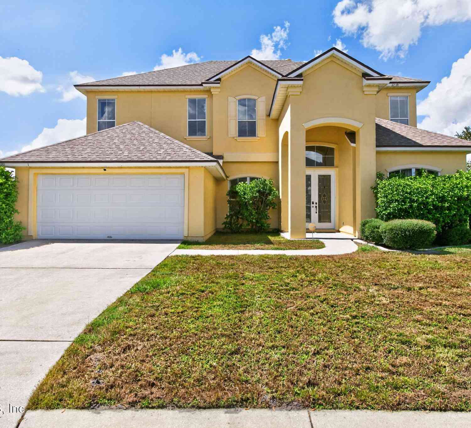Homes For Sale - 1692 Hollow Glen Drive<br/> Middleburg, FL 32068