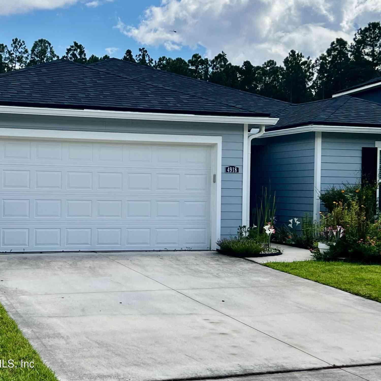 Homes For Rent - 4918 Big Pine Drive<br/> Jacksonville, FL 32218