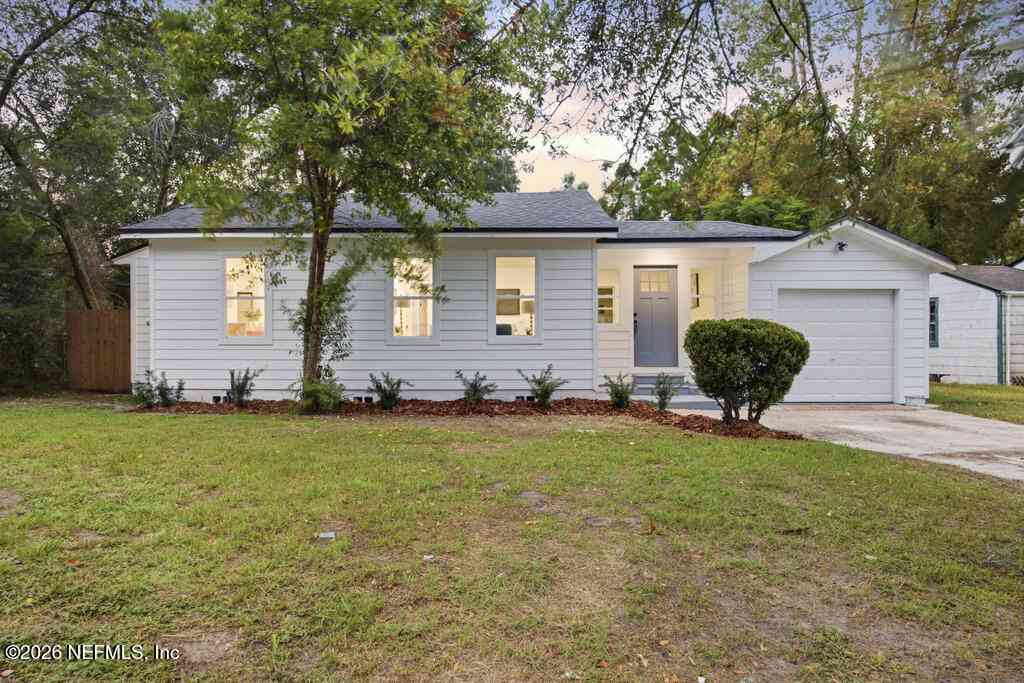 Homes For Sale - 4744 Boxwood Road<br/> Jacksonville, FL 32210
