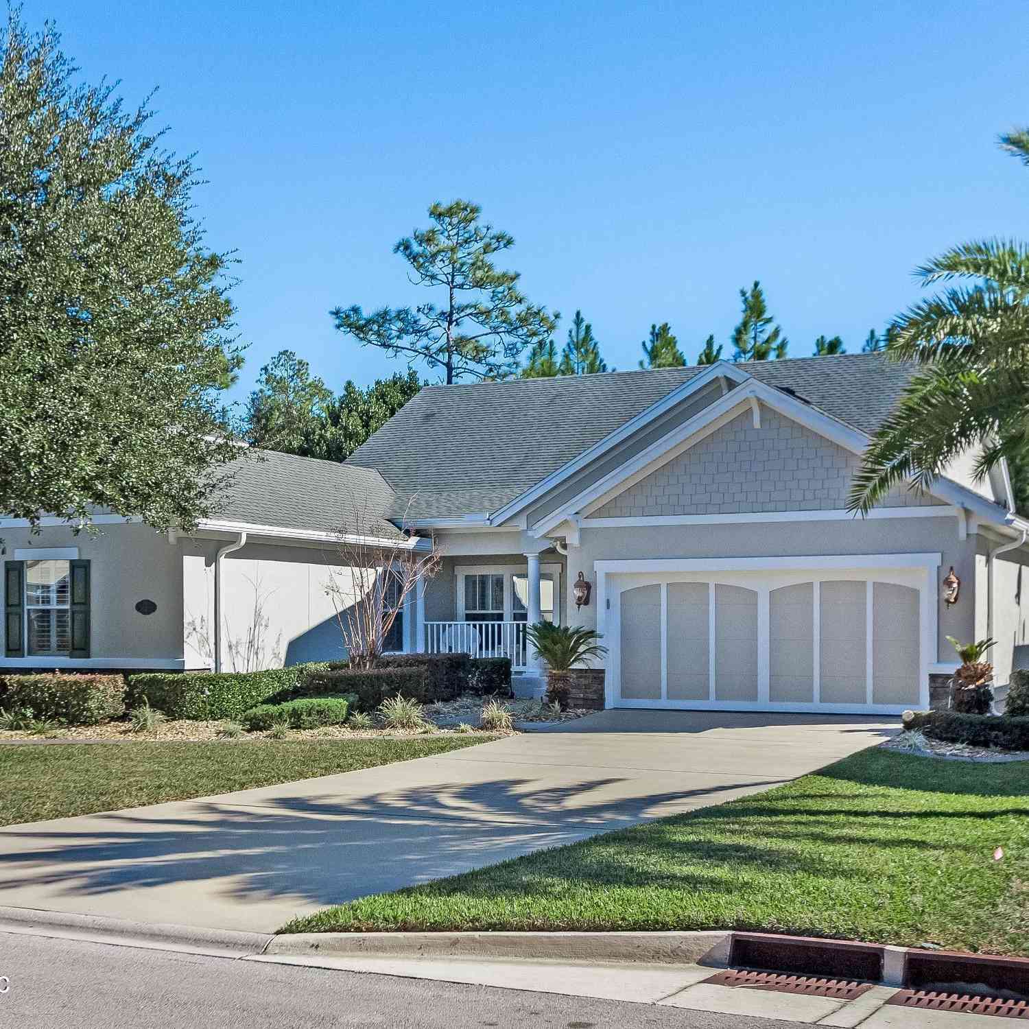 Homes For Sale - 7795 Blackstone River Drive<br/> Jacksonville, FL 32256