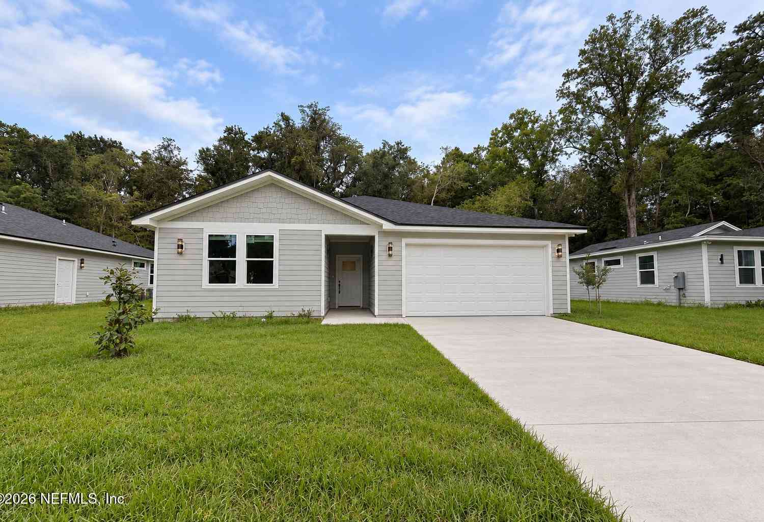 Homes For Sale - 1986 Solomon Street<br/> Orange Park, FL 32073