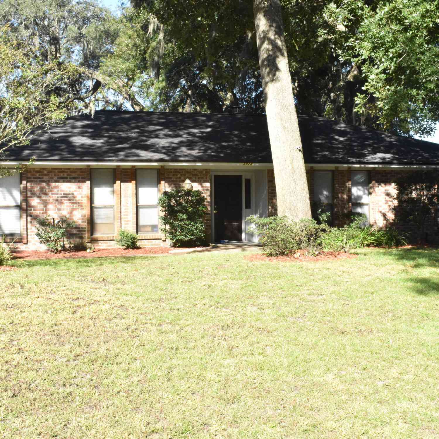 Homes For Sale - 3928 S Hickory Grove Drive<br/> Jacksonville, FL 32277