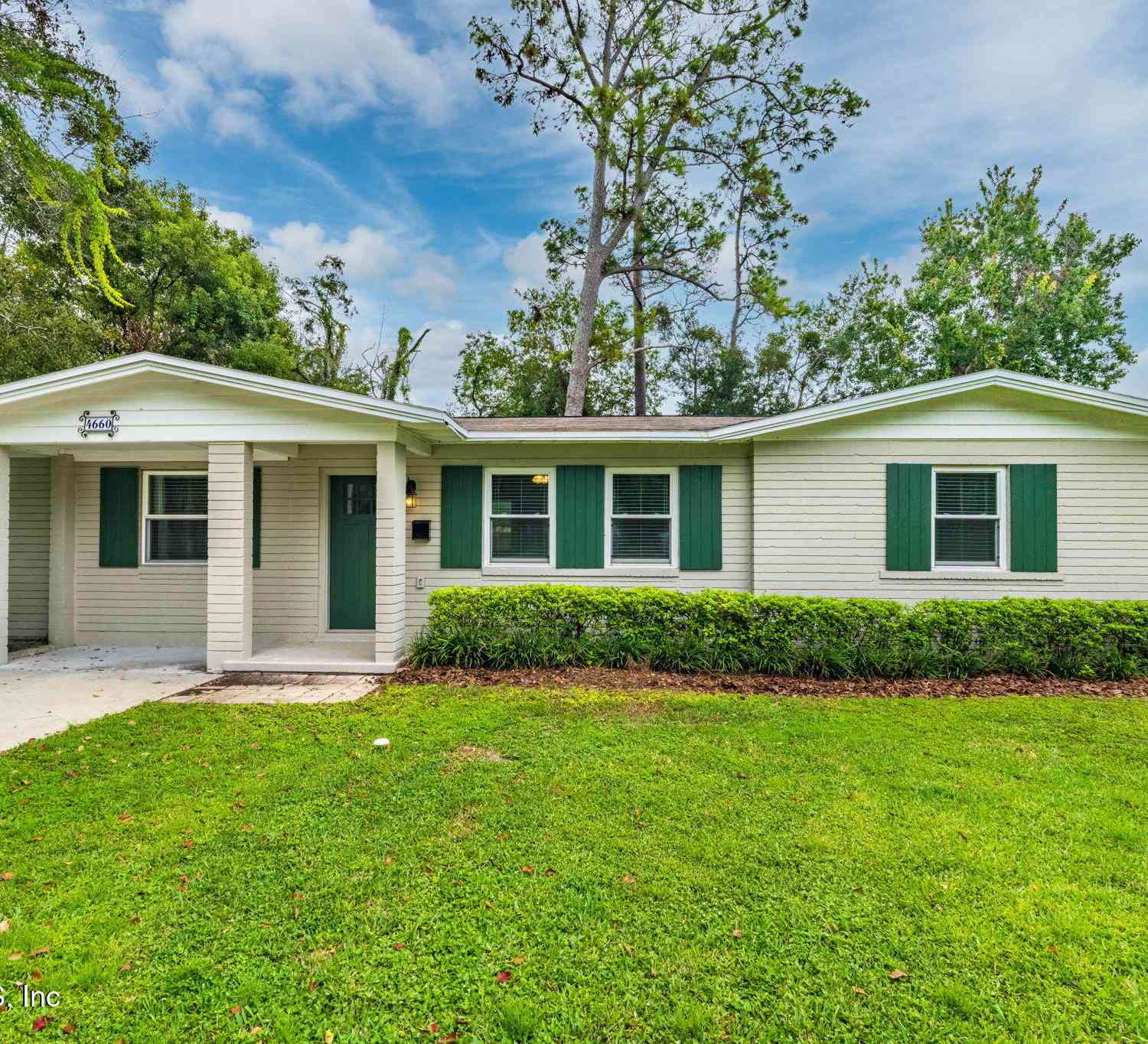 Homes For Sale - 4660 Martingale Road<br/> Jacksonville, FL 32210