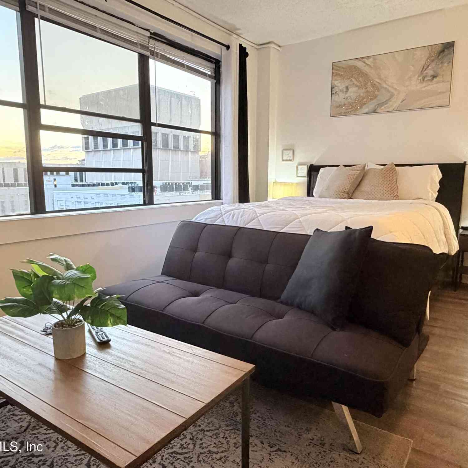 Condo For Sale - 311 W Ashley Street #912<br/> Jacksonville, FL 32202