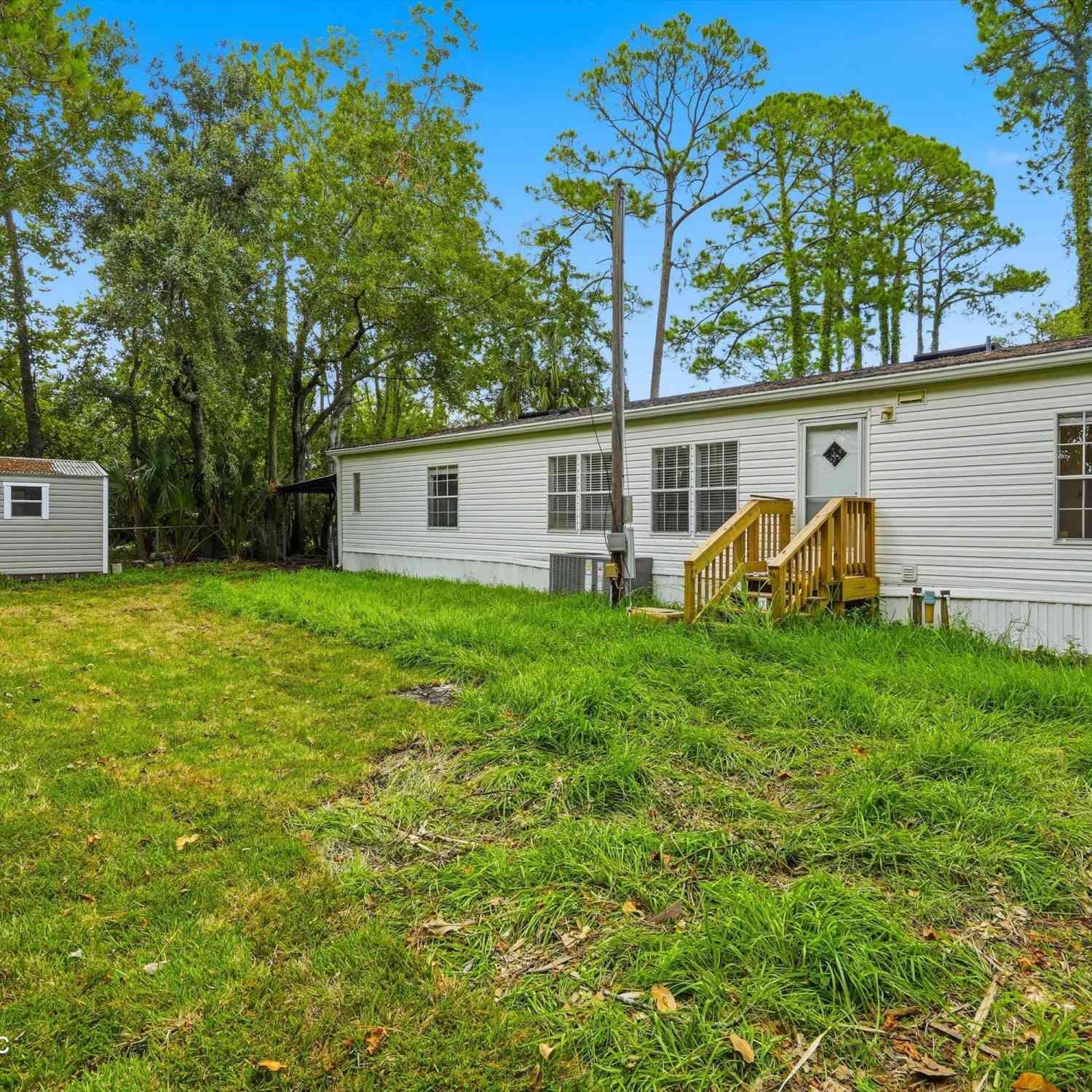 Mobile Home For Sale - 2910 Marshbank Road<br/> Jacksonville, FL 32224