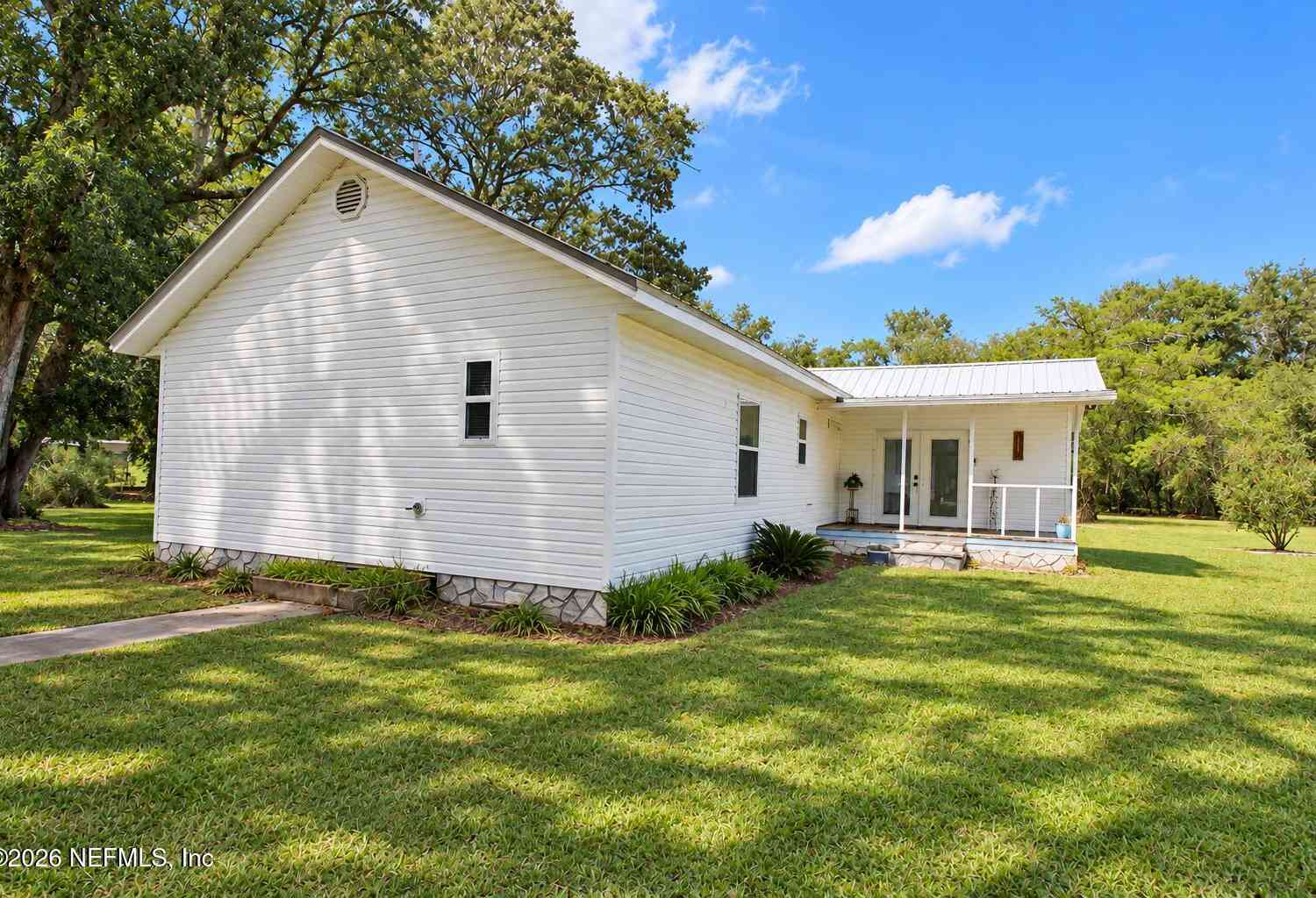 Homes For Sale - 7320 Old Wolf Bay Road<br/> Palatka, FL 32177