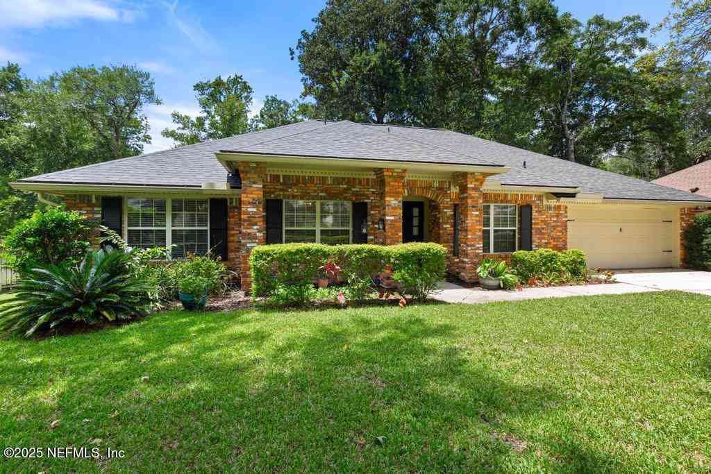 Homes For Rent - 12152 Dividing Oaks Trail<br/> Jacksonville, FL 32223