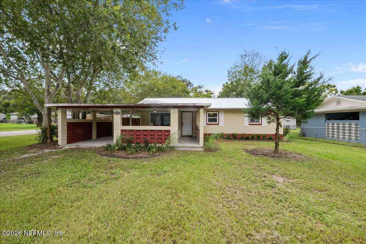 Homes For Sale - 2601 State Street<br/> Palatka, FL 32177