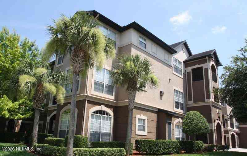 Condo For Sale - 10961 Burnt Mill Road #1128<br/> Jacksonville, FL 32256