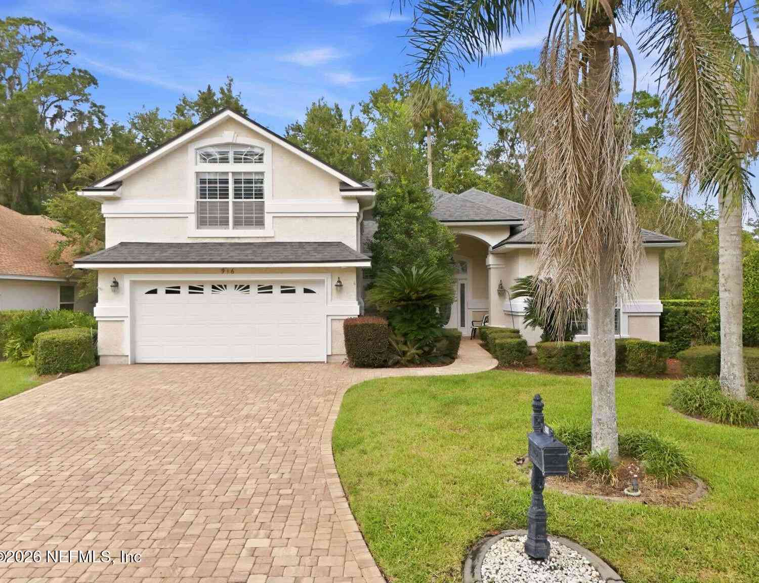 Homes For Sale - 916 W Grist Mill Court<br/> Ponte Vedra Beach, FL 32082