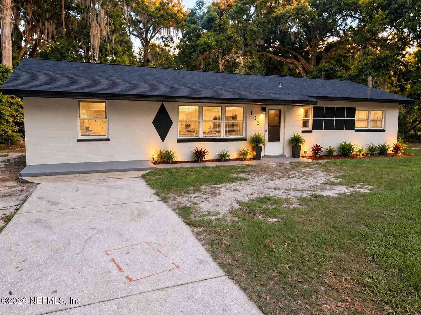 Homes For Sale - 103 Williams Street<br/> Palatka, FL 32177