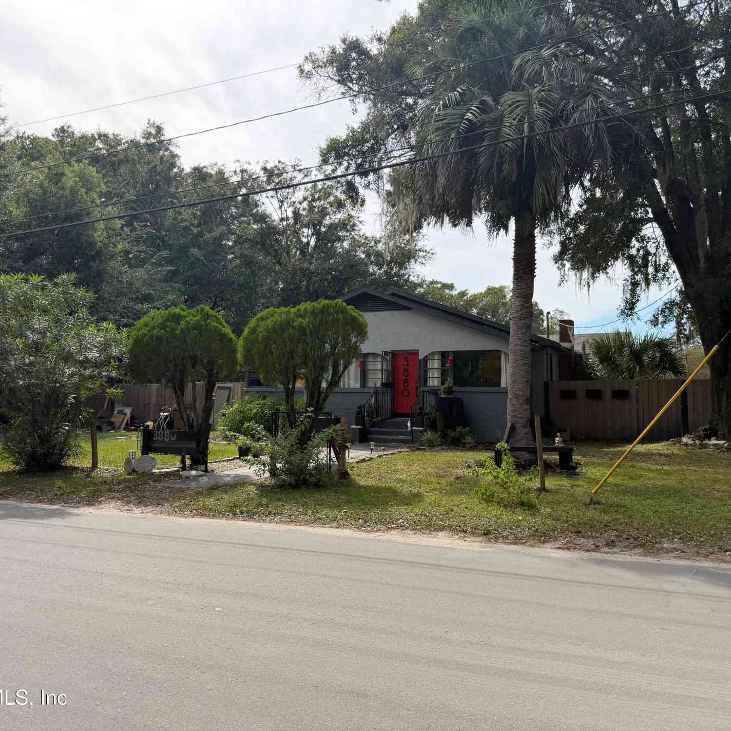 Homes For Sale - 3880 Springrove Street<br/> Jacksonville, FL 32209