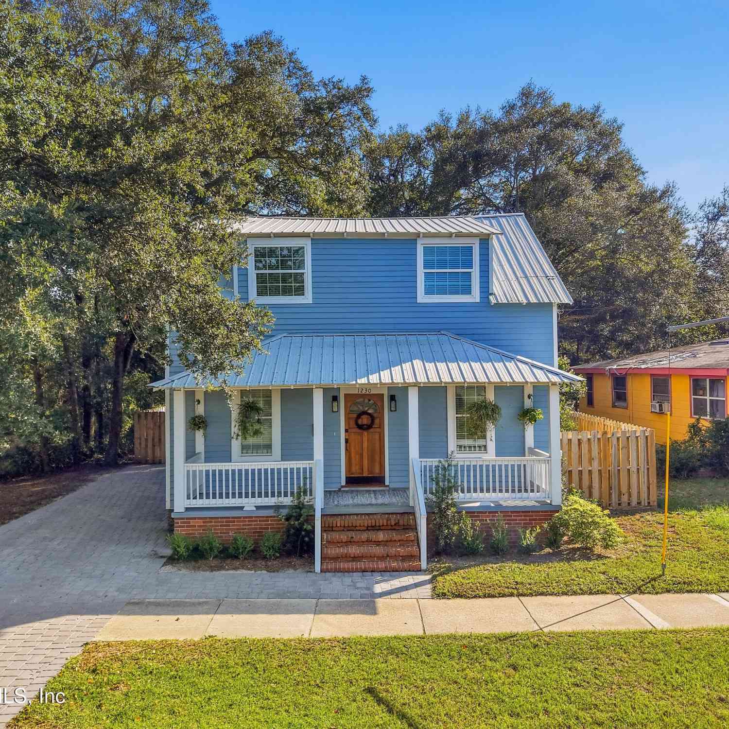 Homes For Sale - 1230 Beech Street<br/> Fernandina Beach, FL 32034