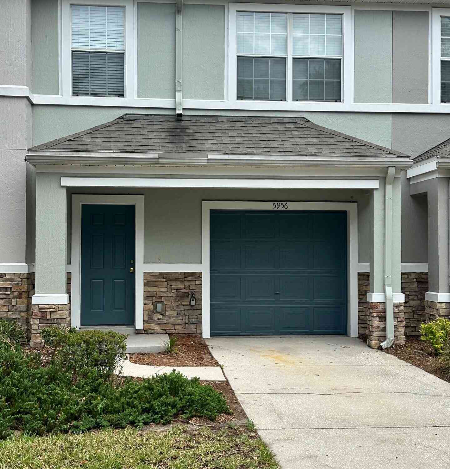 Townhouse For Rent - 5956 Rocky Mount Drive<br/> Jacksonville, FL 32258