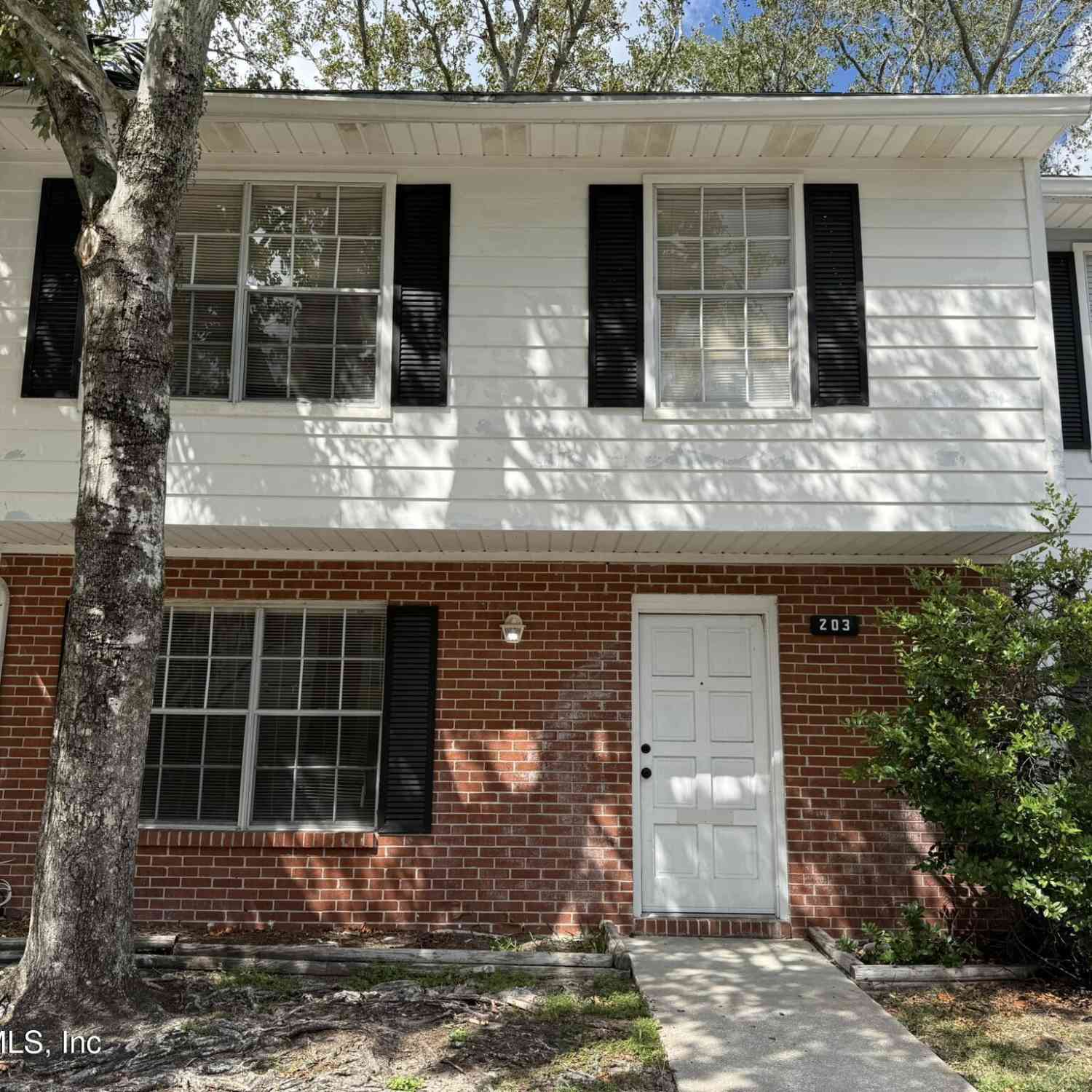Condo For Sale - 203 Kettering Court<br/> Orange Park, FL 32073