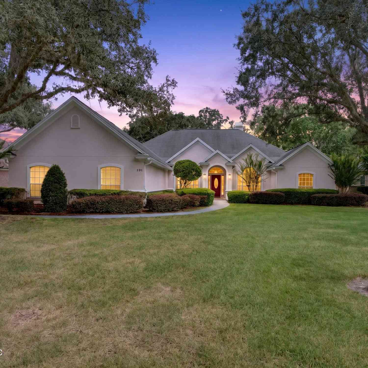 Homes For Sale - 591 Thornwood Lane<br/> Orange Park, FL 32073