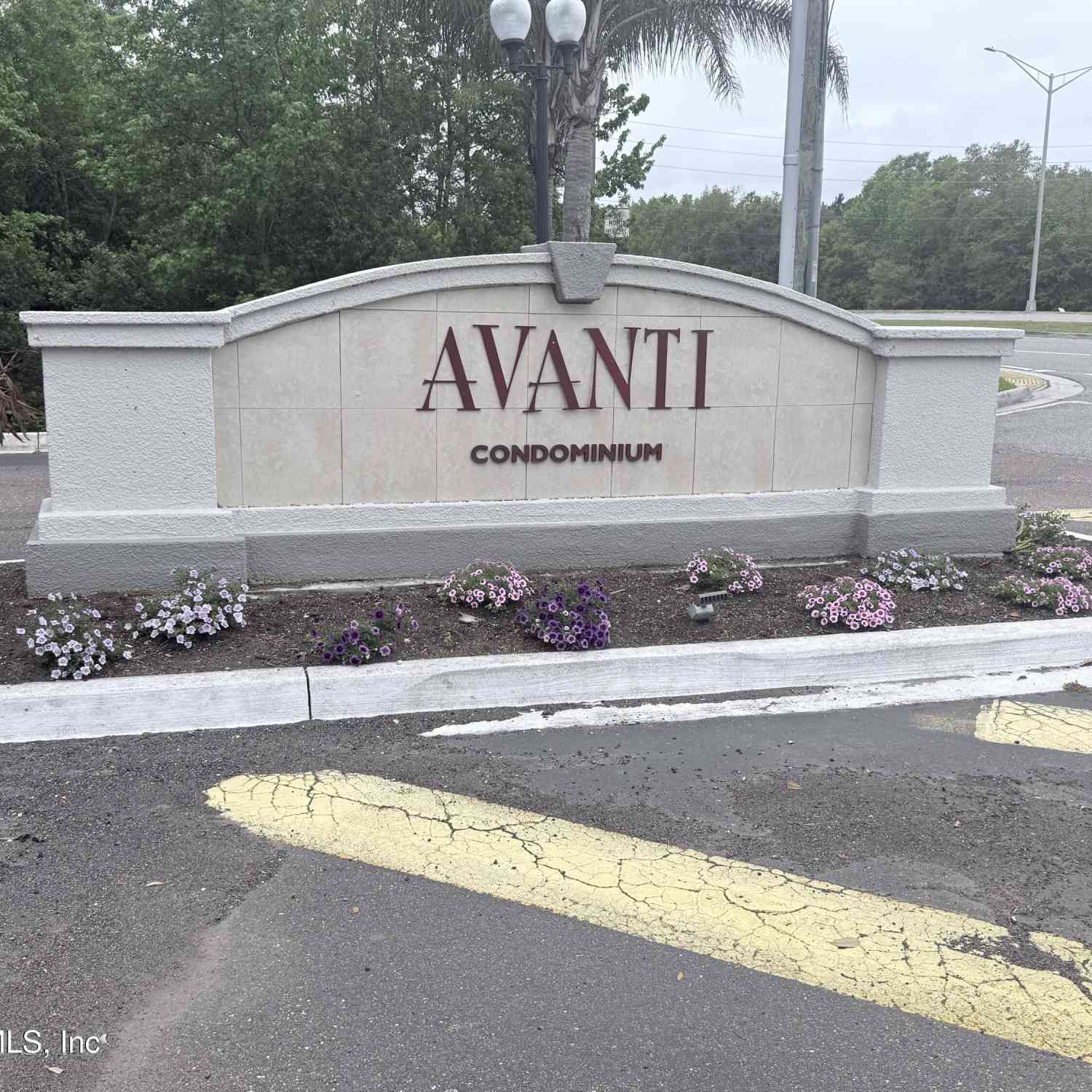 Condo For Sale - 3591 Kernan Boulevard #607<br/> Jacksonville, FL 32224