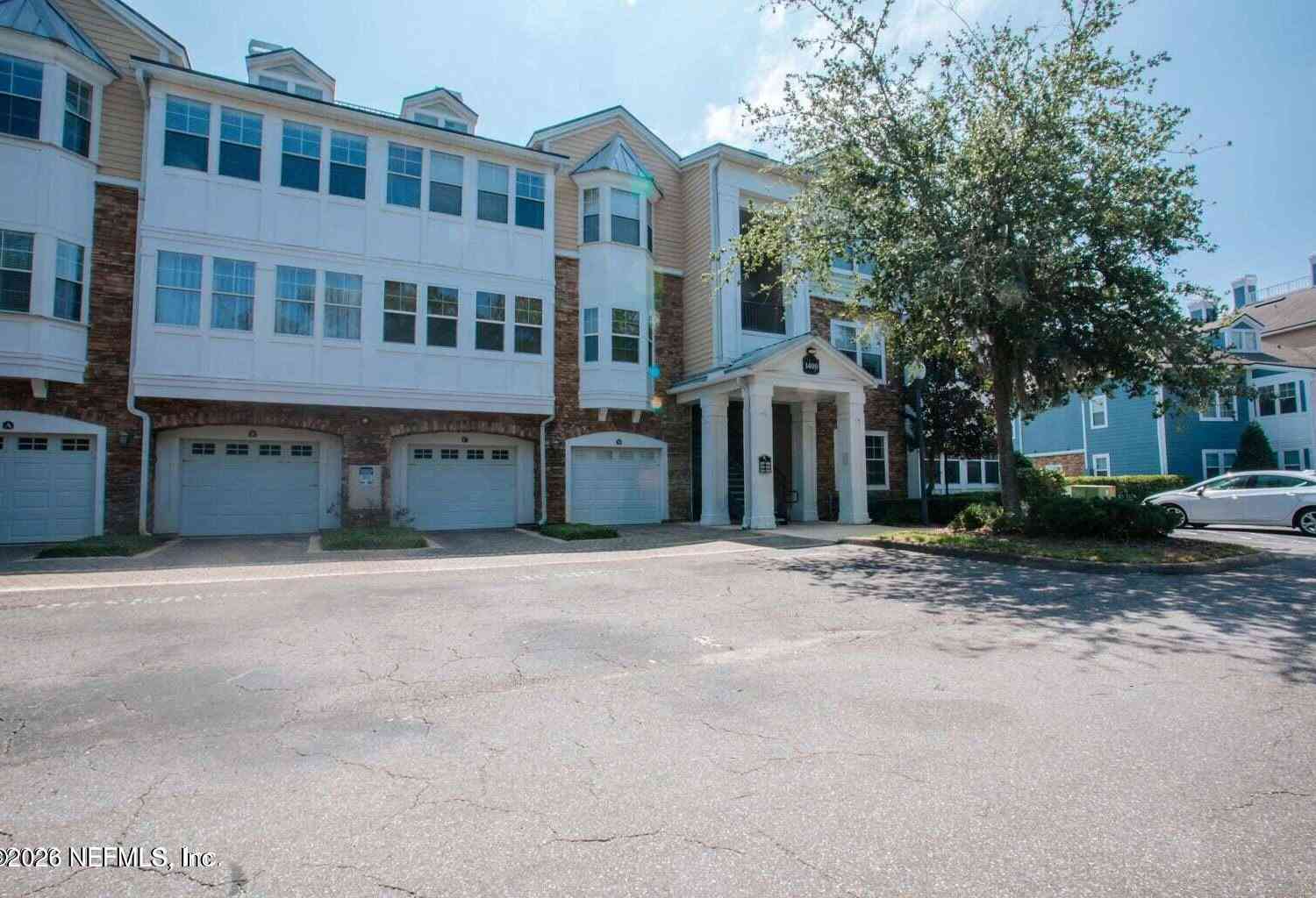 Condo For Rent - 8550 Touchton Road #1416<br/> Jacksonville, FL 32216