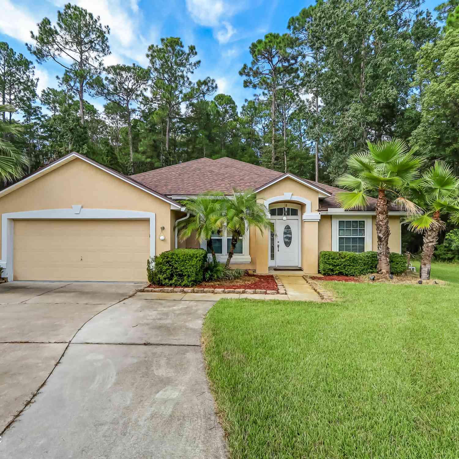 Homes For Rent - 12003 Liberty Lake Drive<br/> Jacksonville, FL 32258