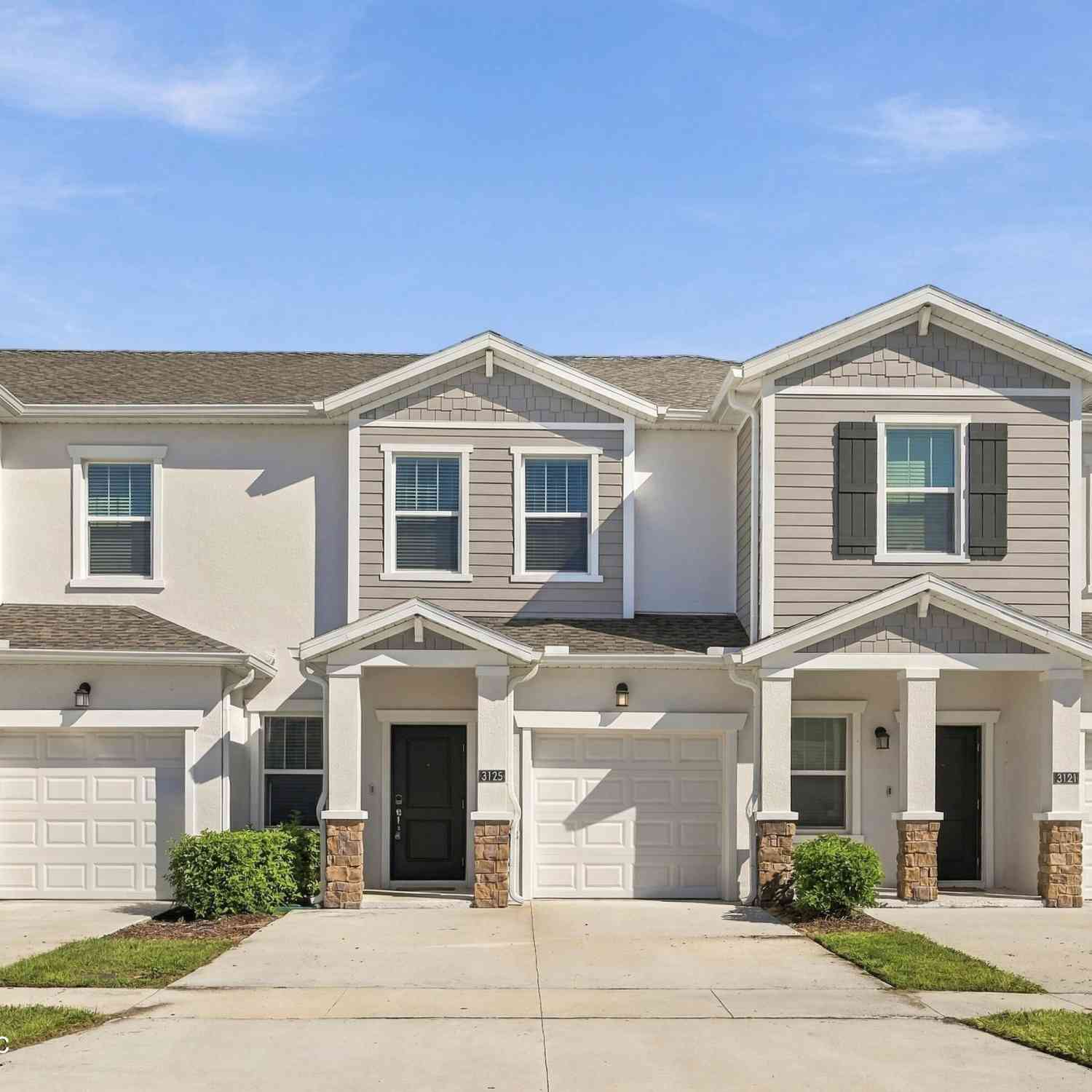Townhouse For Sale - 3125 Laurent Loop<br/> Davenport, FL 33837