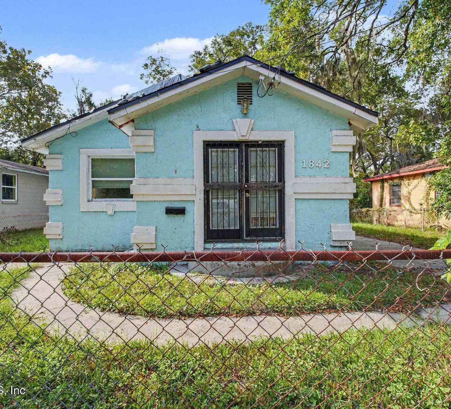 Homes For Sale - 1842 W 27th Street<br/> Jacksonville, FL 32209