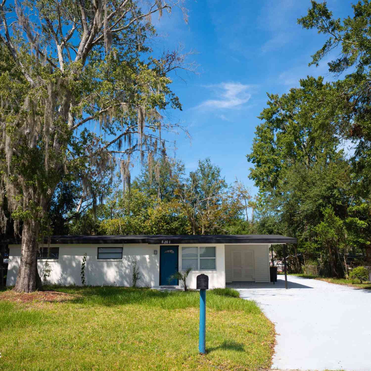 Homes For Sale - 5201 Locksley Avenue<br/> Jacksonville, FL 32208