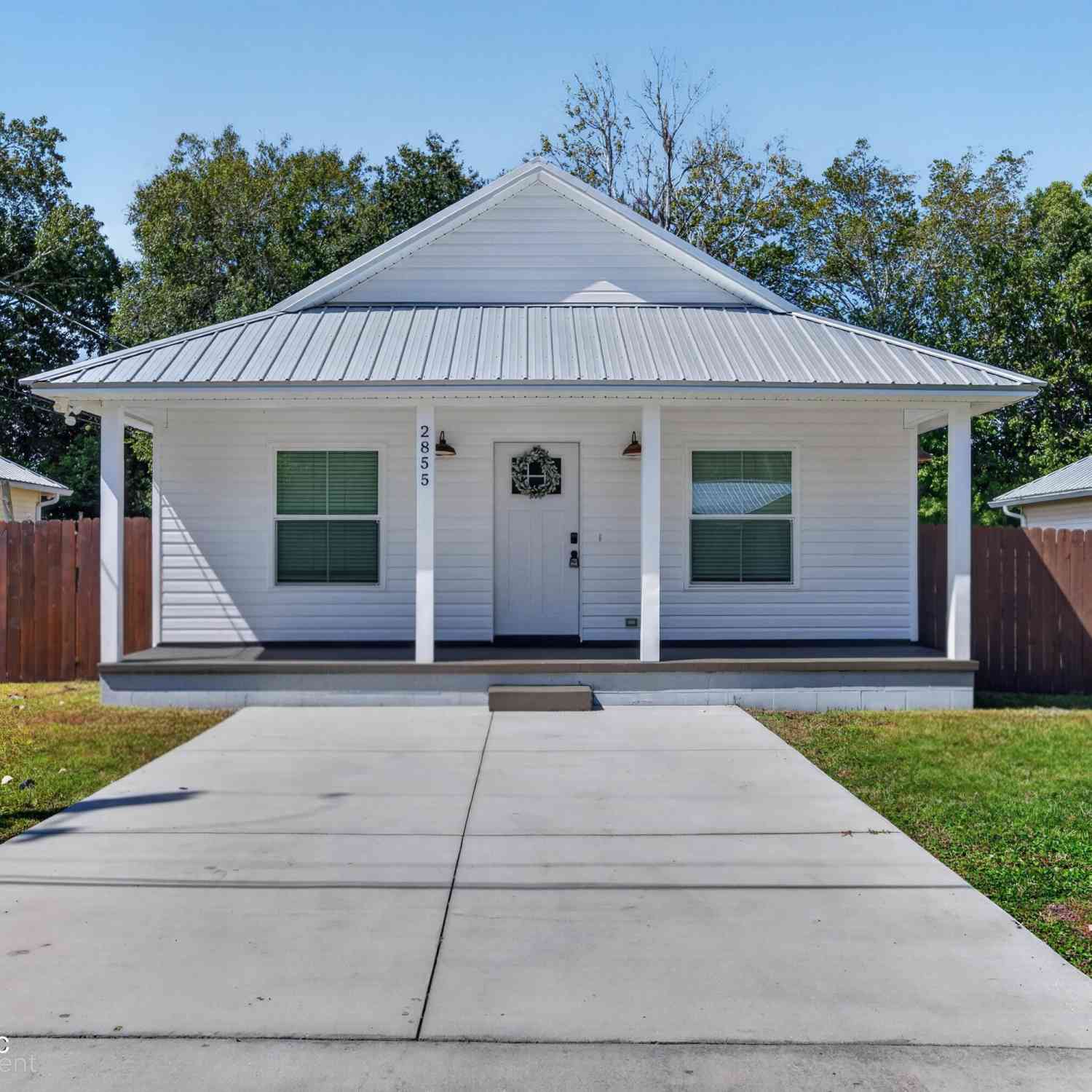 Homes For Rent - 2855 N Eighth Street<br/> Saint Augustine, FL 32084