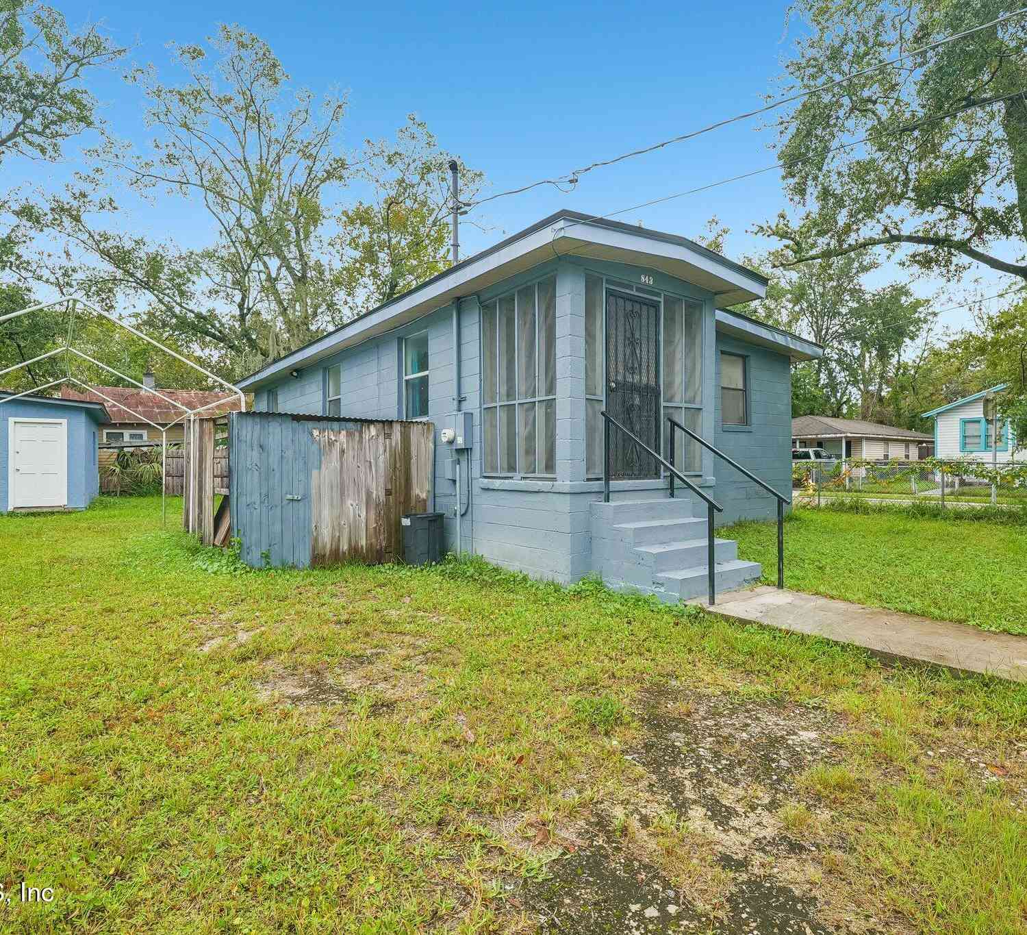 Homes For Sale - 843 Line Street<br/> Jacksonville, FL 32209
