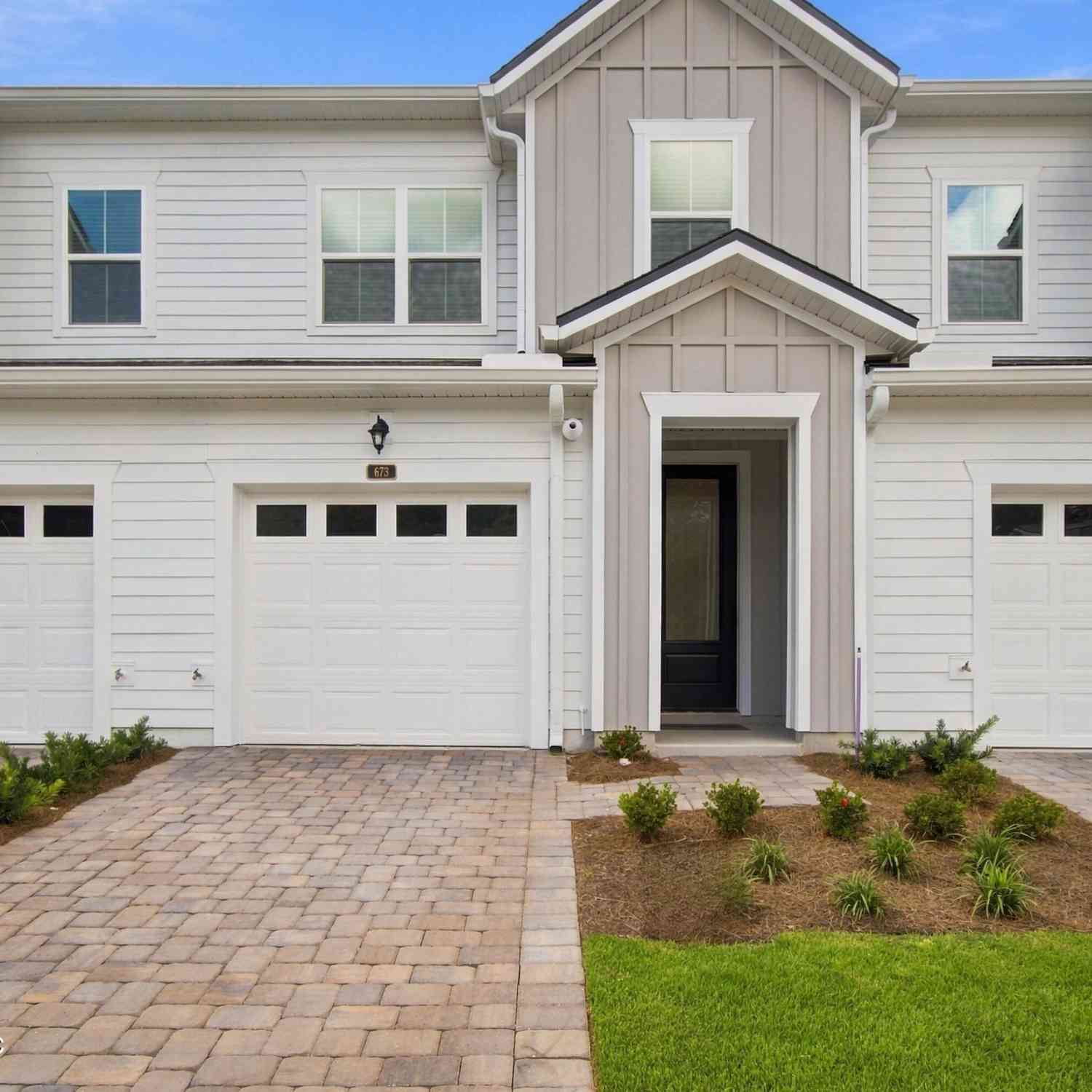 Townhouse For Sale - 673 Windchime Street<br/> Yulee, FL 32097