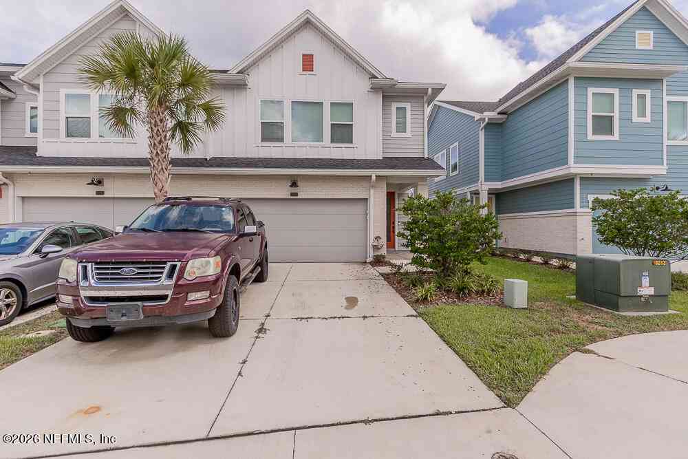 Townhouse For Rent - 10284 Element Road<br/> Jacksonville, FL 32256