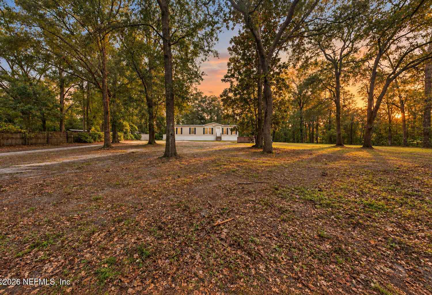 Mobile Home For Sale - 2696 Primrose Circle<br/> Middleburg, FL 32068