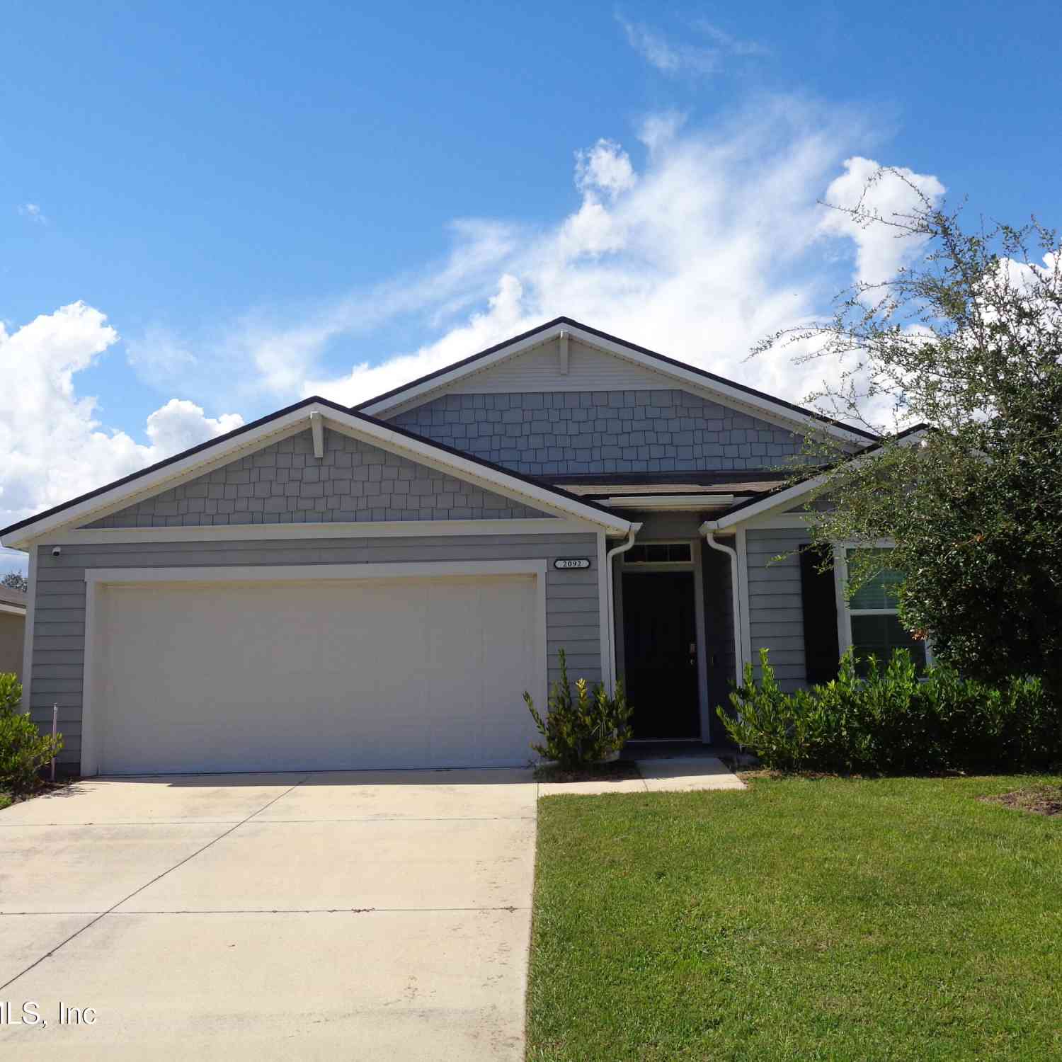 Homes For Sale - 2092 Denton Trace<br/> Clay County, Green Cove Springs, FL 32043