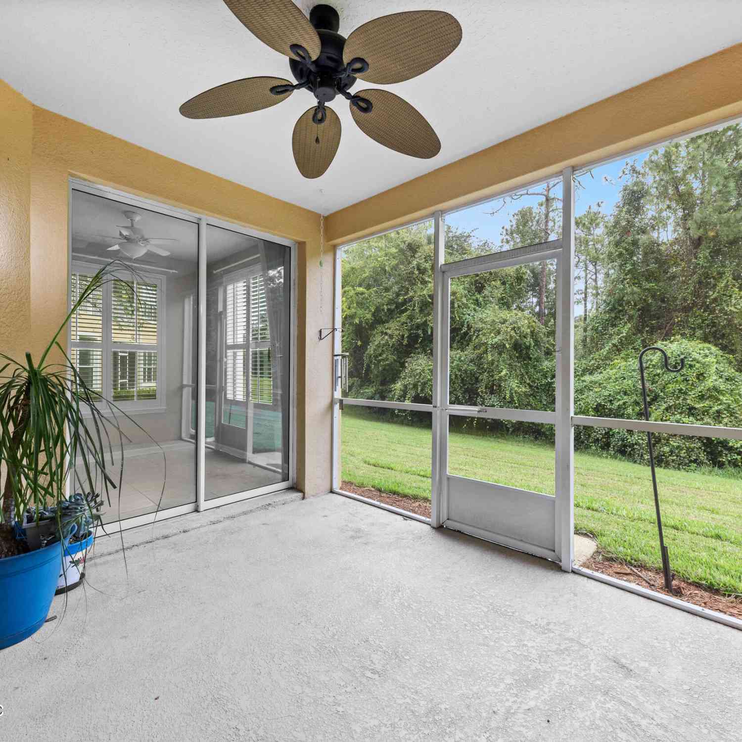 Condo For Sale - 6567 White Blossom Circle #7B<br/> Jacksonville, FL 32258