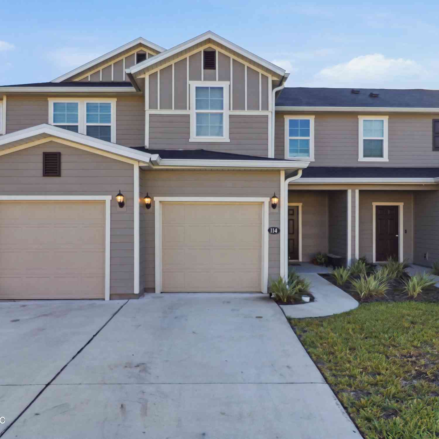 Townhouse For Sale - 114 Beach Palm Court<br/> Saint Augustine, FL 32086