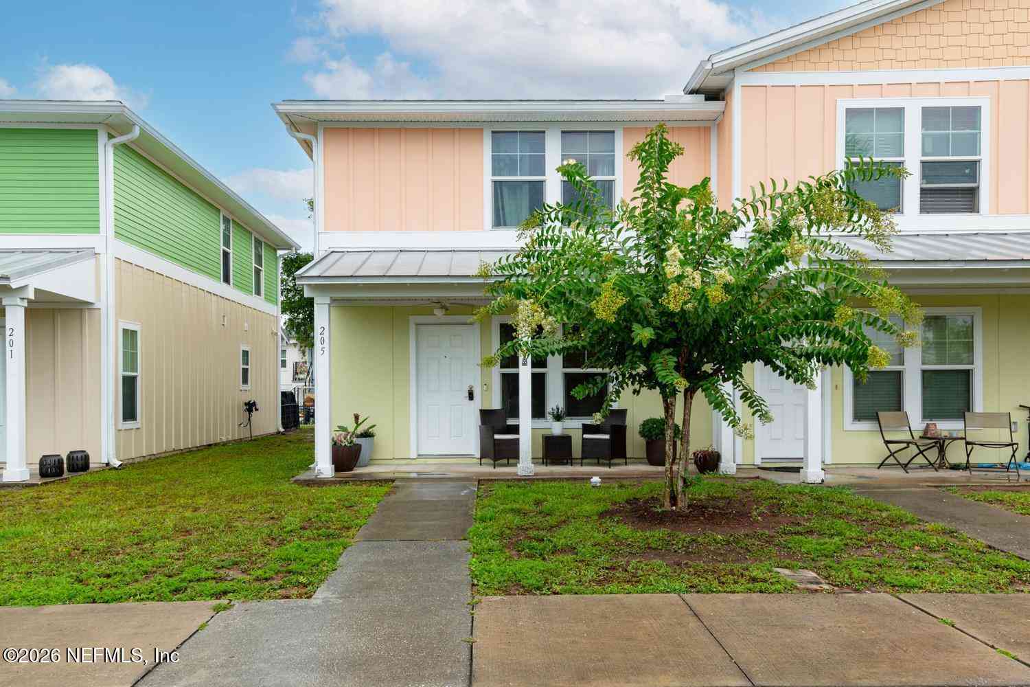 Townhouse For Sale - 205 Oceangate Drive<br/> Atlantic Beach, FL 32233