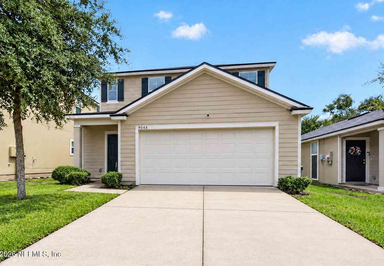 Homes For Sale - 9048 Kipper Drive<br/> Jacksonville, FL 32211