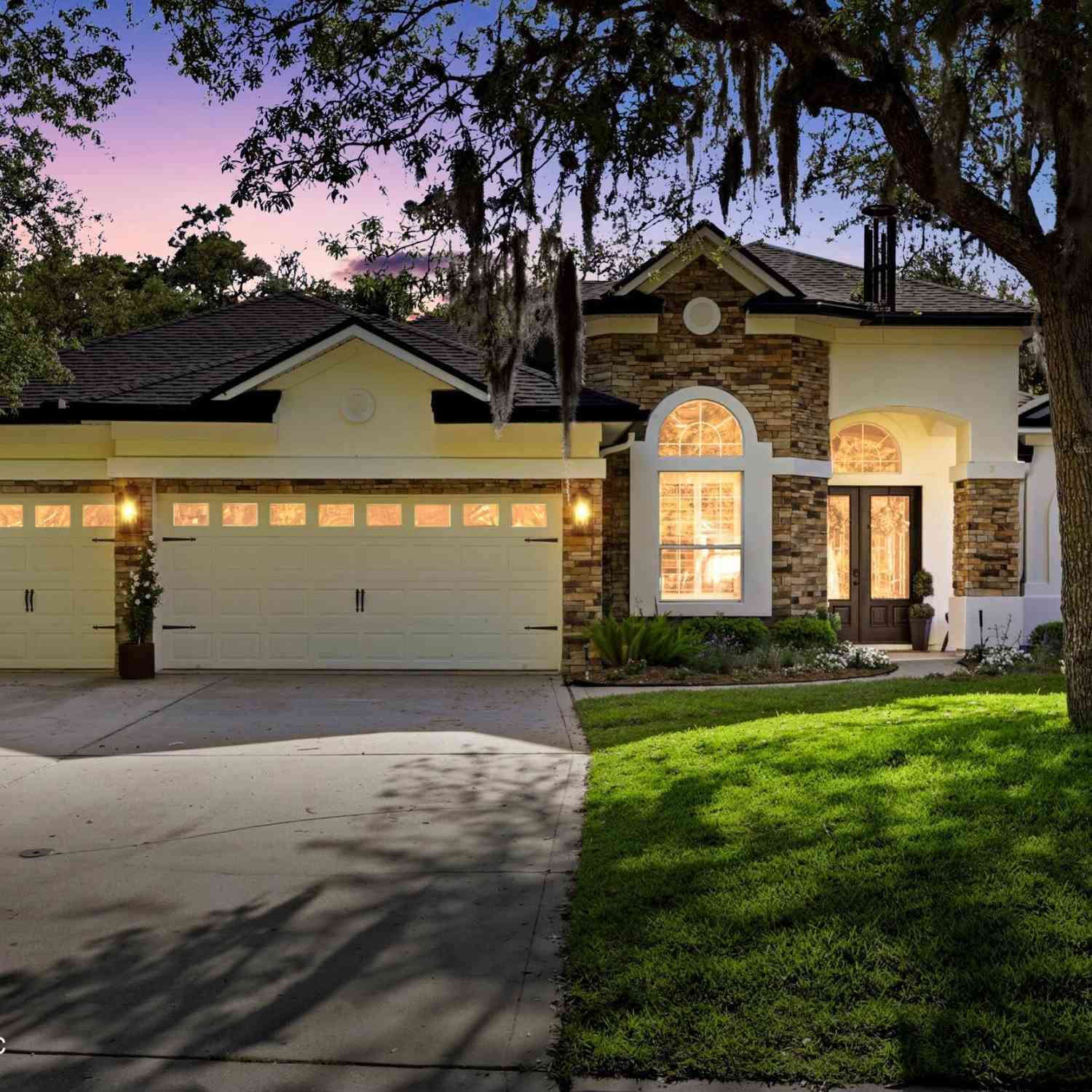 Homes For Sale - 125 Parkside Drive<br/> Saint Johns County, Saint Augustine, FL 32095