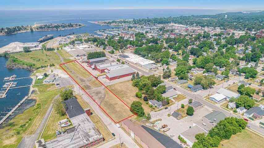 Vacant Land For Sale - 509 Lake Street<br/> Ludington, MI 49431