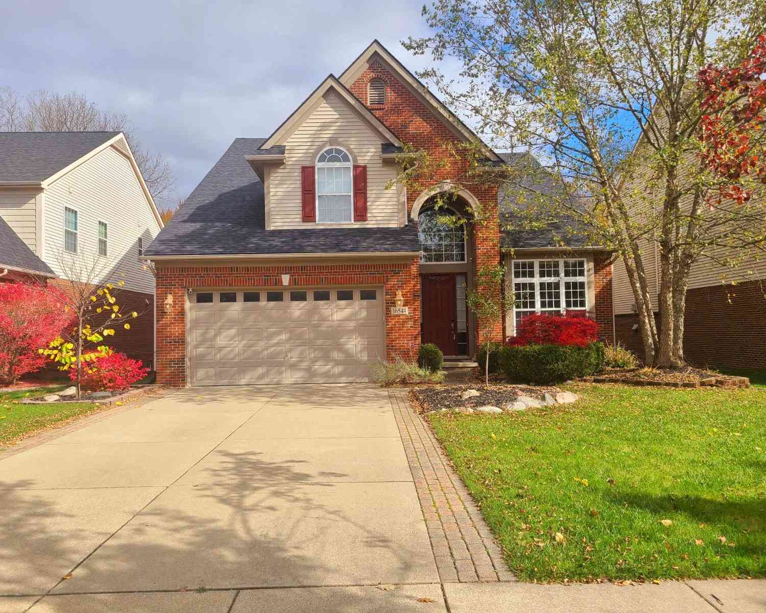 Homes For Rent - 16544 Mulberry Way<br/> Northville, MI 48168