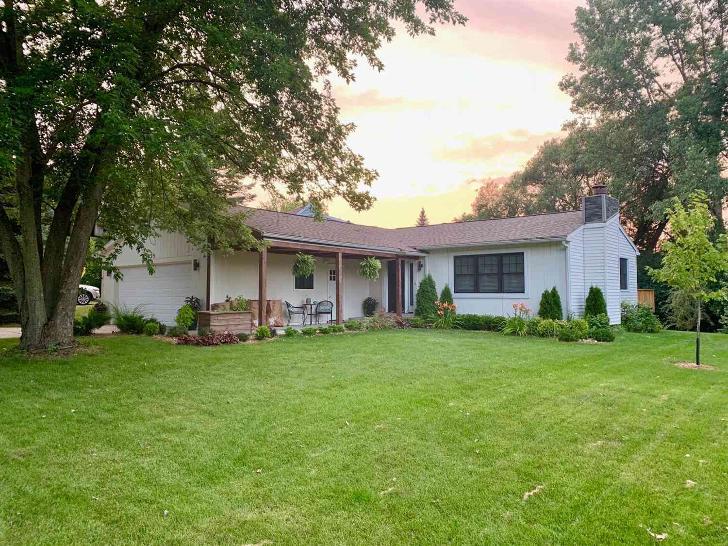 Homes For Rent - 1825 Northbrook Drive<br/> Ann Arbor, MI 48103