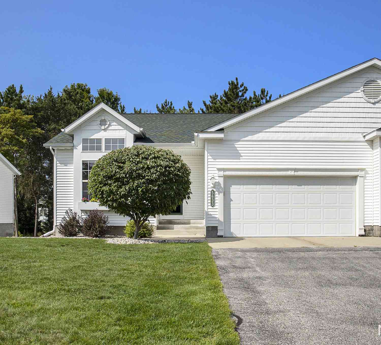 Condo For Sale - 5633 Copper Sands Run<br/> Fruitport, MI 49415