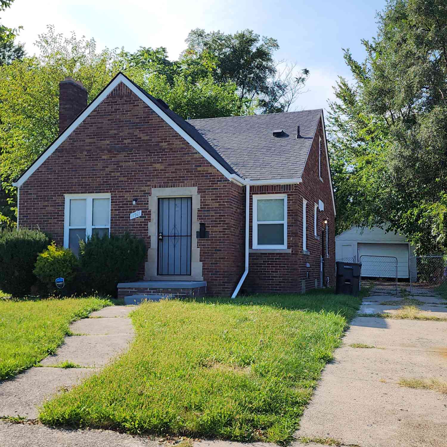 Homes For Sale - 11921 Lansdowne Street<br/> Wayne County, Detroit, MI 48224