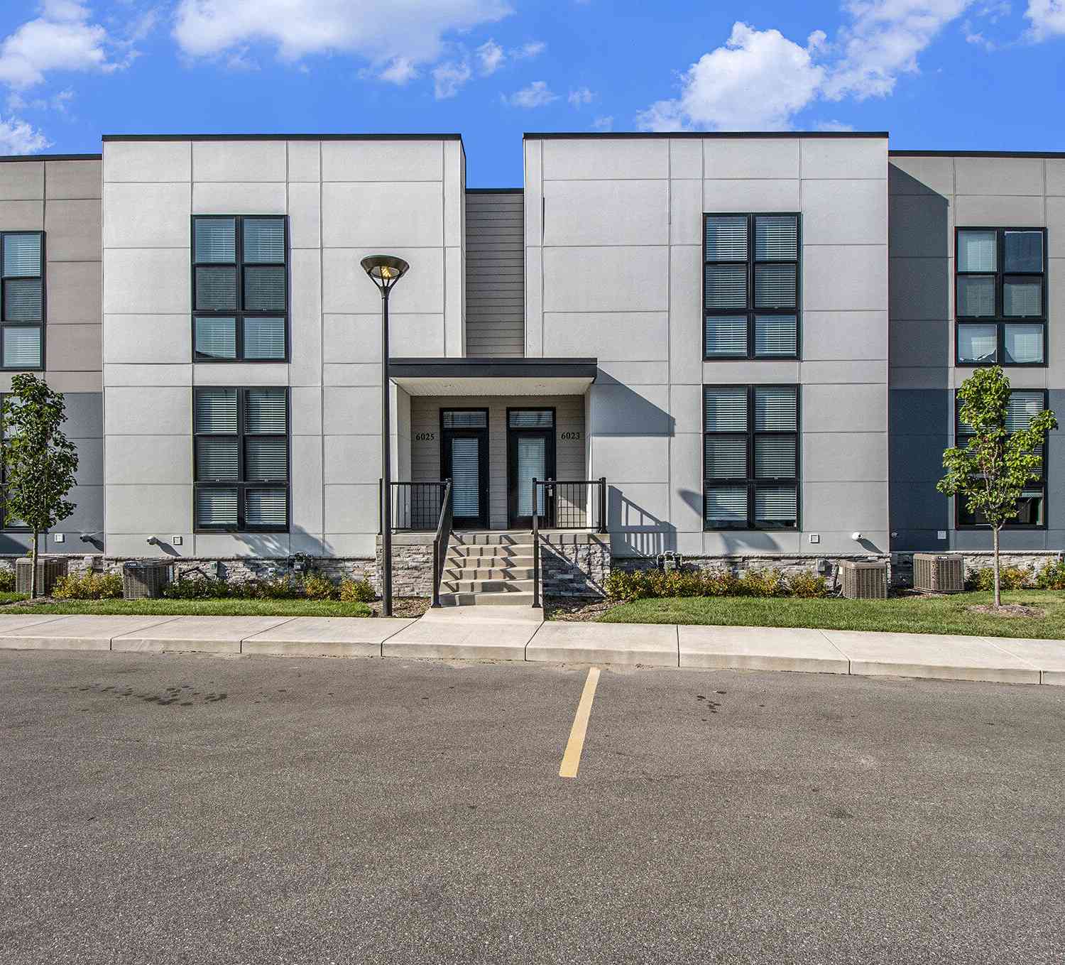 Condo For Sale - 6023 Port View Drive<br/> Grand Rapids, MI 49512