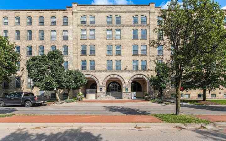 Condo For Sale - 940 Monroe Avenue #337<br/> Grand Rapids, MI 49503