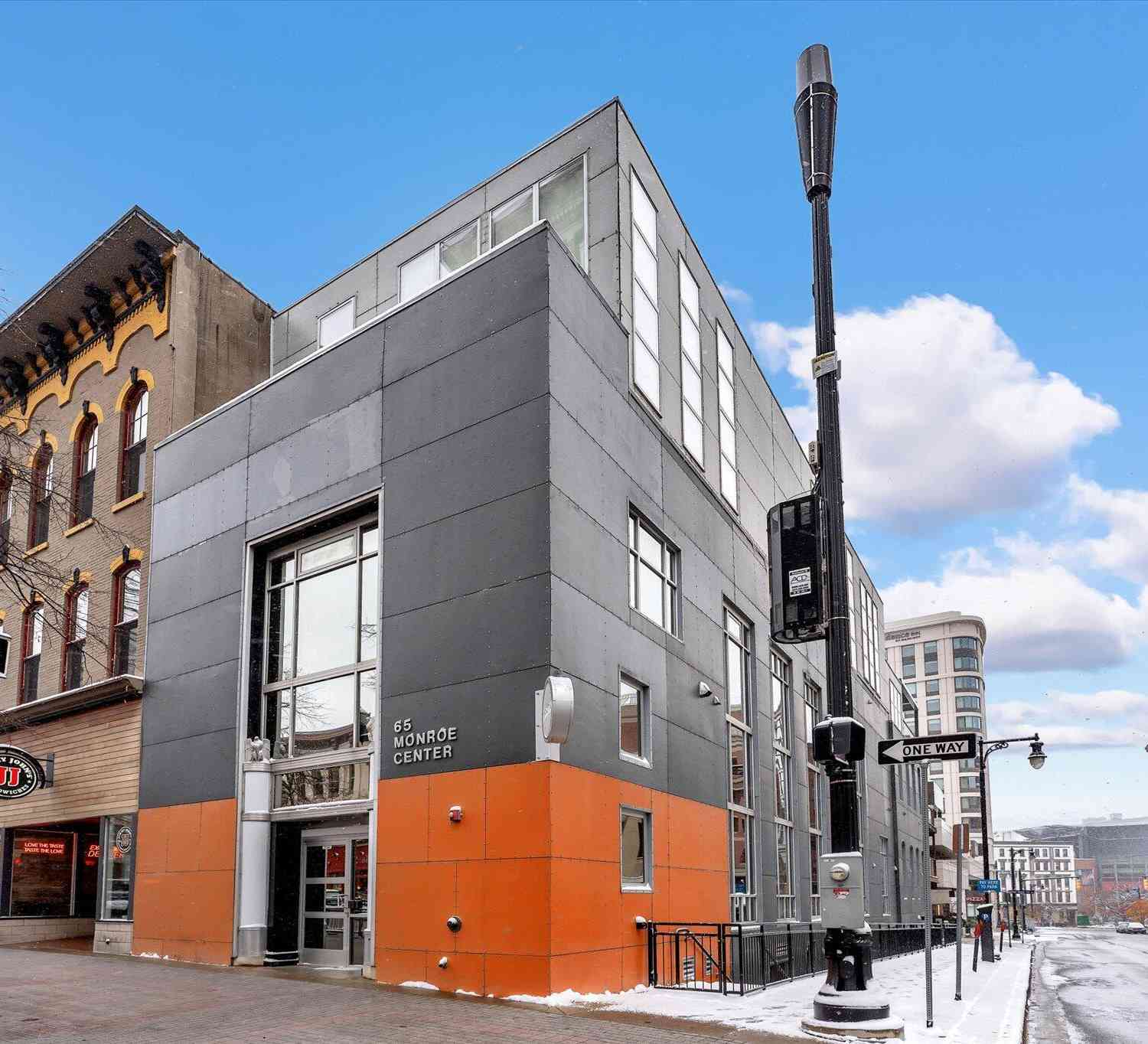 Condo For Sale - 65 Monroe Center Street #400<br/> Grand Rapids, MI 49503