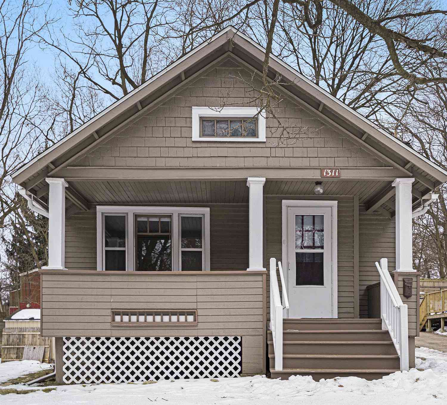 Homes For Sale - 1311 Blakeslee Street<br/> Kalamazoo, MI 49006