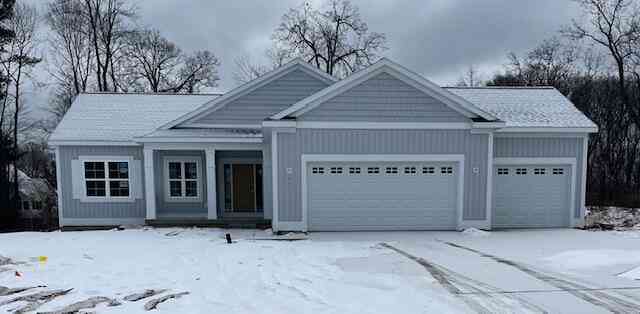Homes For Sale - 5864 Hillbrook Ct Ne<br/> Belmont, MI 49306