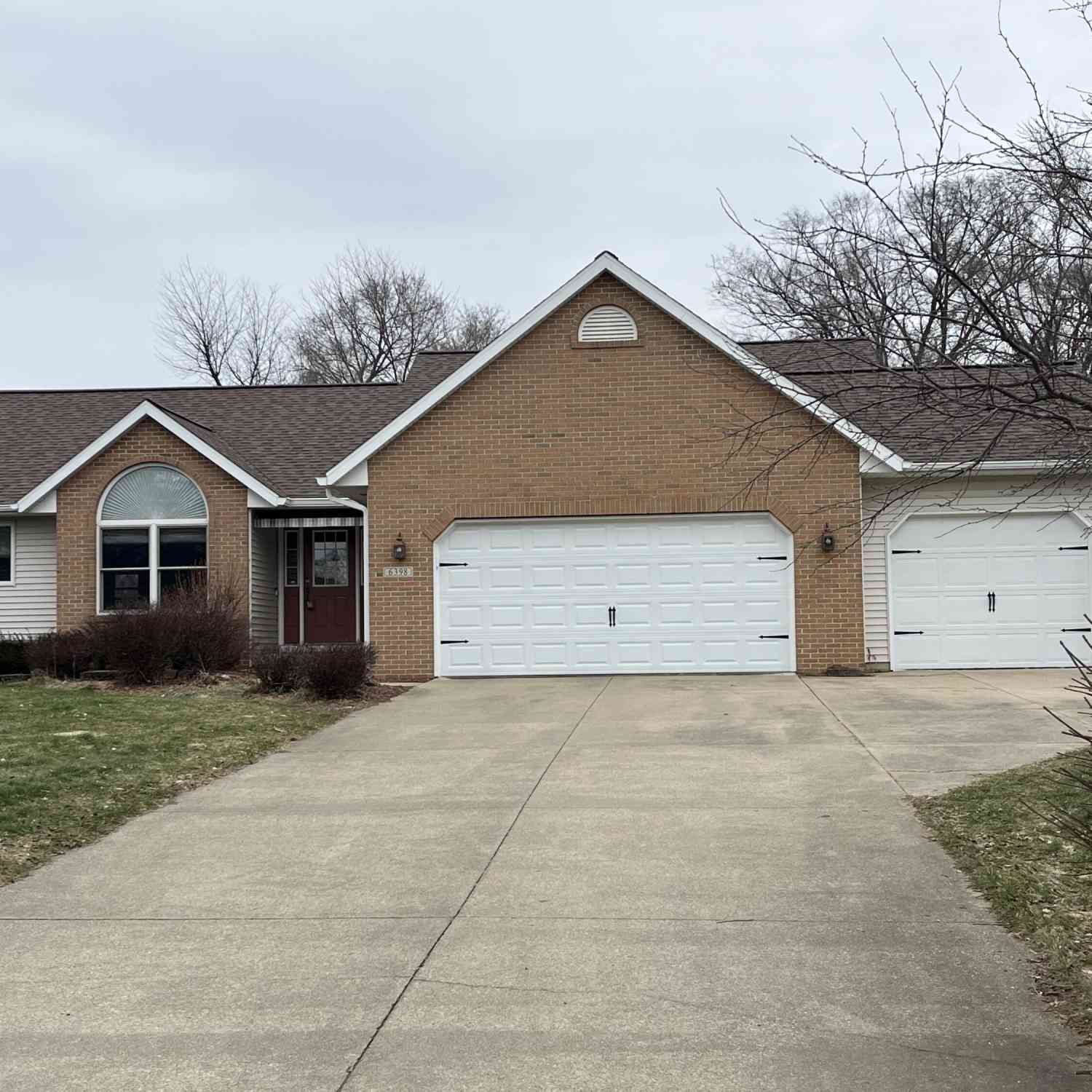 Homes For Sale - 6398 Flagstone Street<br/> Kalamazoo, MI 49009