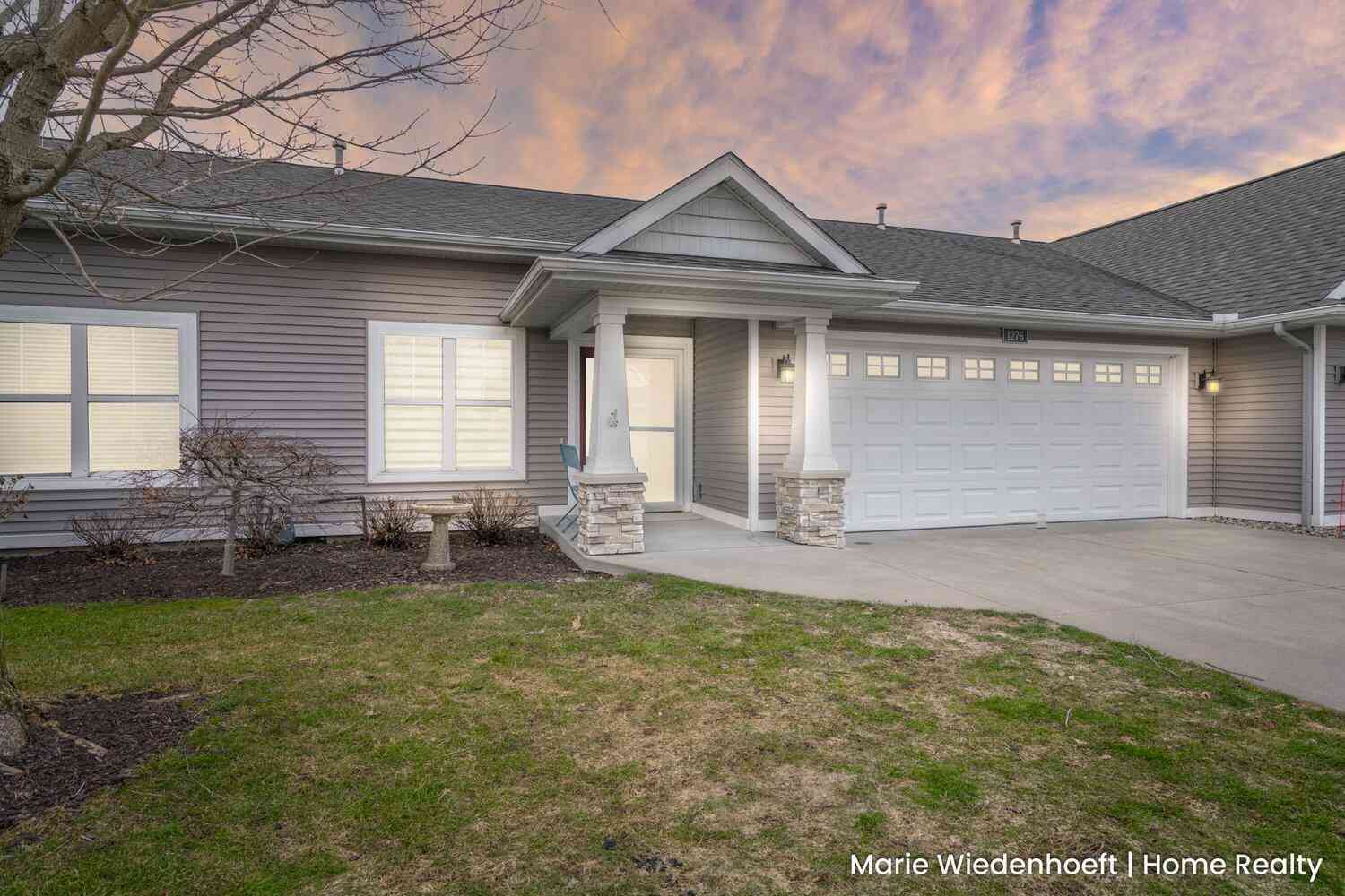 Condo For Sale - 1276 Prestwick Drive<br/> Holland, MI 49423
